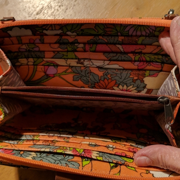 Wallet - Picture 2 of 3